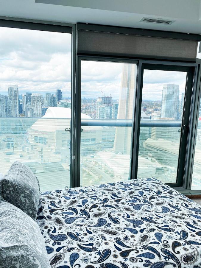 Ihost Suites Ice Condo Toronto Exterior foto