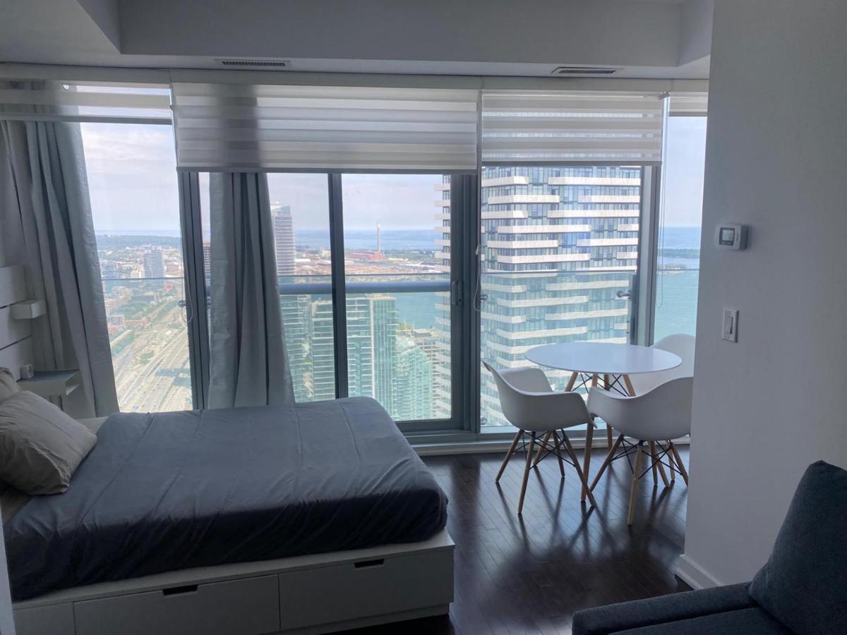 Ihost Suites Ice Condo Toronto Exterior foto