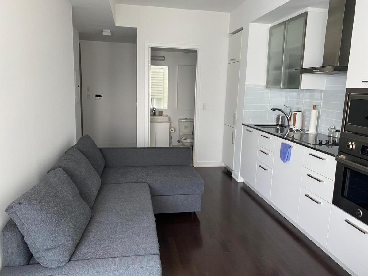 Ihost Suites Ice Condo Toronto Exterior foto