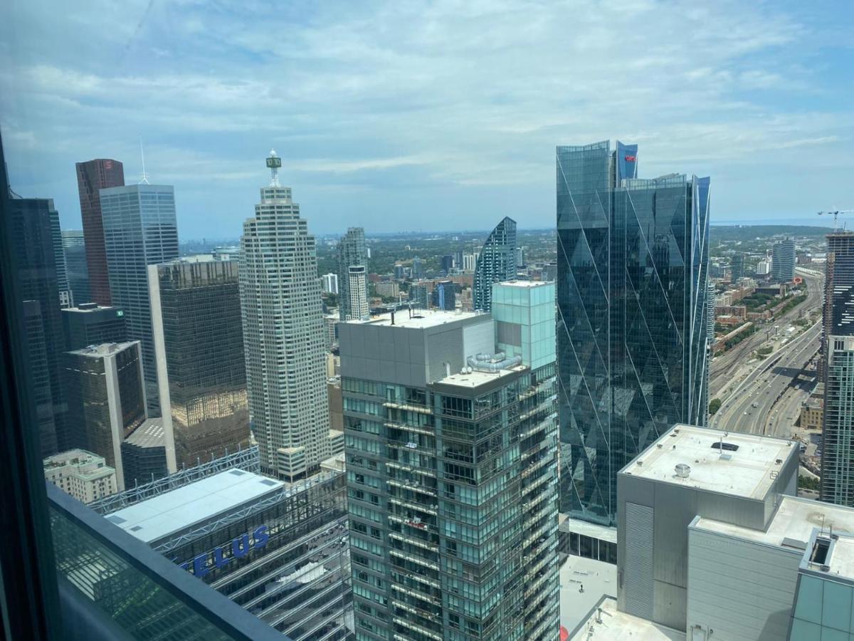 Ihost Suites Ice Condo Toronto Exterior foto
