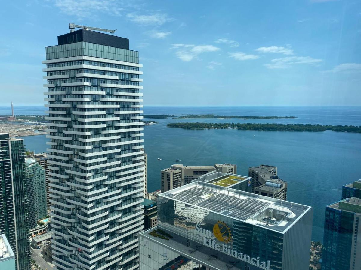Ihost Suites Ice Condo Toronto Exterior foto