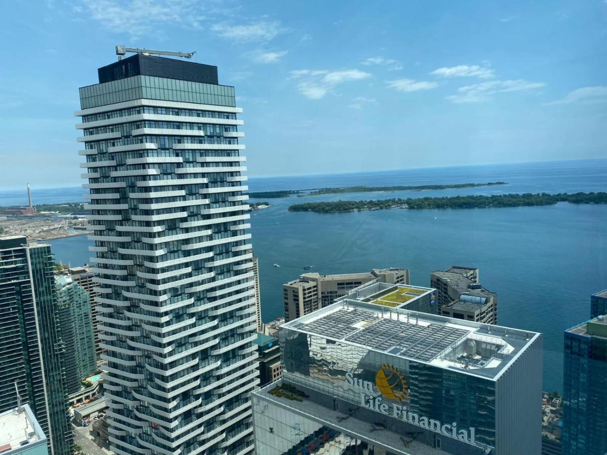 Ihost Suites Ice Condo Toronto Exterior foto