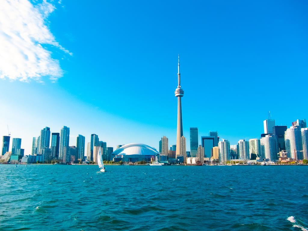 Ihost Suites Ice Condo Toronto Exterior foto