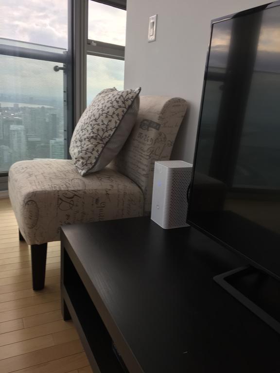 Ihost Suites Ice Condo Toronto Exterior foto